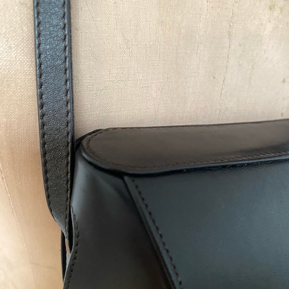 Leica 18722 Leather D-Lux 5 Ever-Ready Case - Picture 9 of 16